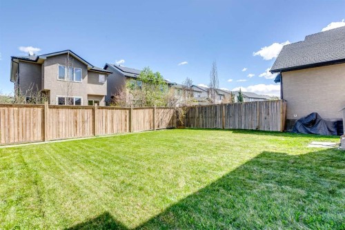 606 Montgomery Close Se, High River, AB - Outdoor