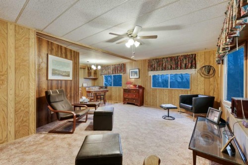 603 Alberta Avenue, Carmangay, AB - Indoor