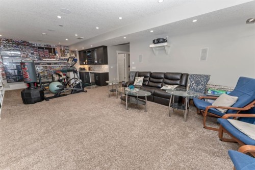 249 Kinniburgh Boulevard, Chestermere, AB - Indoor