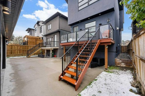 1709 27 Street Sw, Calgary, AB 