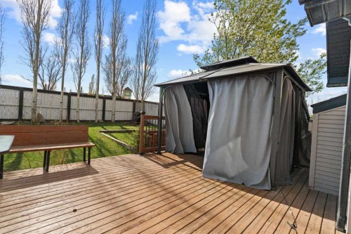 90 New Brighton Manor Se, Calgary, AB - Outdoor With Deck Patio Veranda