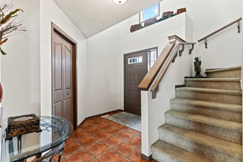 90 New Brighton Manor Se, Calgary, AB - Indoor Photo Showing Other Room