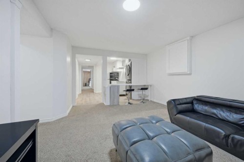 55 Ross Place, Crossfield, AB - Indoor Photo Showing Other Room