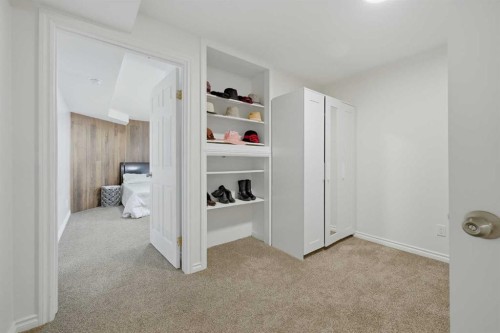 55 Ross Place, Crossfield, AB - Indoor Photo Showing Other Room