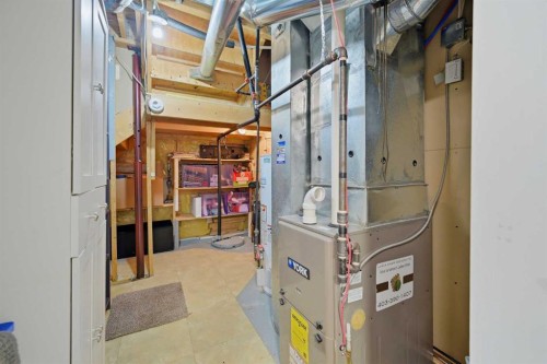 55 Ross Place, Crossfield, AB - Indoor