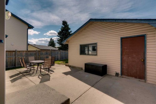 34 Ranch Glen Drive Nw, Calgary, AB - Outdoor With Exterior