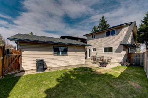 34 Ranch Glen Drive Nw, Calgary, AB - Outdoor With Exterior