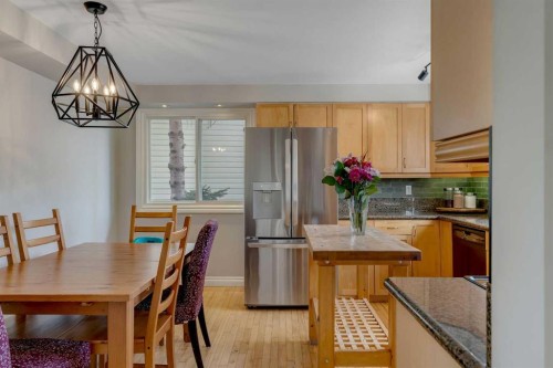34 Ranch Glen Drive Nw, Calgary, AB - Indoor Photo Showing Dining Room