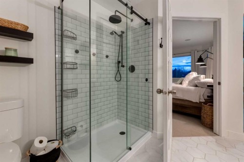 83 Citadel Meadow Grove Nw, Calgary, AB - Indoor Photo Showing Bathroom