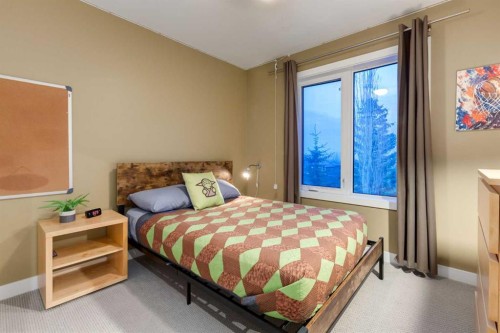 83 Citadel Meadow Grove Nw, Calgary, AB - Indoor Photo Showing Bedroom