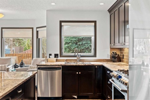 186 Mt Assiniboine Circle Se, Calgary, AB - Indoor Photo Showing Kitchen With Double Sink