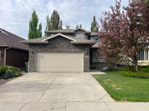 186 Mt Assiniboine Circle Se, Calgary, AB - Outdoor