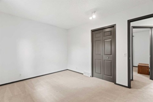186 Mt Assiniboine Circle Se, Calgary, AB - Indoor Photo Showing Other Room