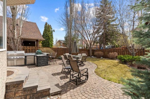 186 Mt Assiniboine Circle Se, Calgary, AB - Outdoor
