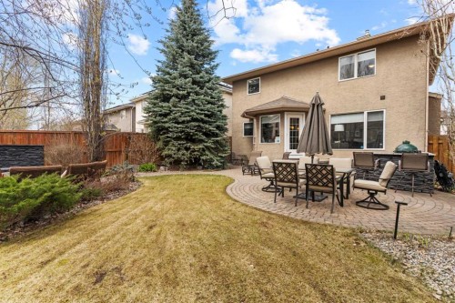 186 Mt Assiniboine Circle Se, Calgary, AB - Outdoor