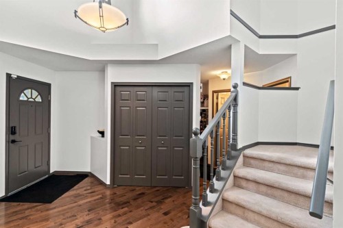 186 Mt Assiniboine Circle Se, Calgary, AB - Indoor Photo Showing Other Room