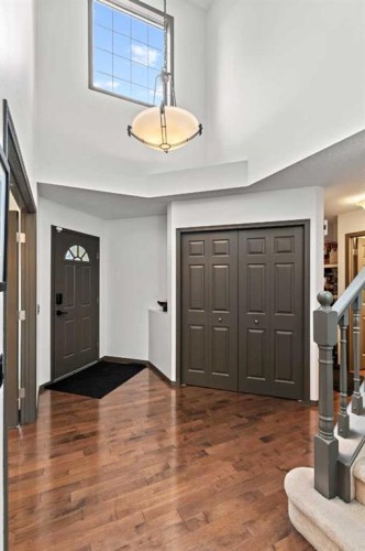 186 Mt Assiniboine Circle Se, Calgary, AB - Indoor Photo Showing Other Room