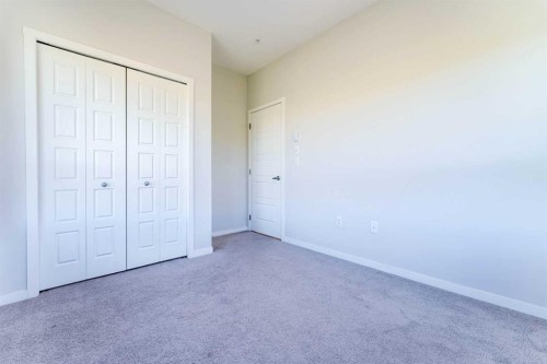 2410-42 Cranbrook Gardens Se, Calgary, AB - Indoor