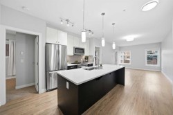 107-1720 10 Street SW Calgary, AB T2T 3E8