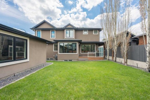 5615 19 Street Sw, Calgary, AB - Outdoor