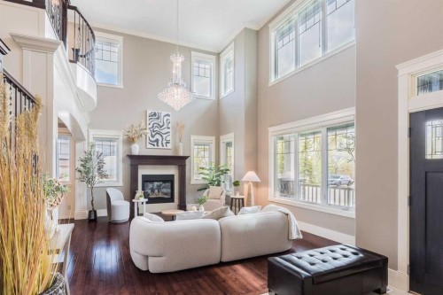 5615 19 Street Sw, Calgary, AB - Indoor Photo Showing Living Room With Fireplace