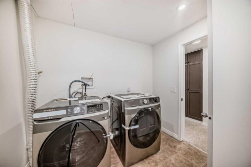 79 Saddlebrook Way Ne, Calgary, AB - Indoor Photo Showing Laundry Room