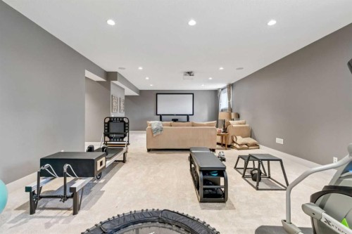 21 Rockford Road Nw, Calgary, AB - Indoor