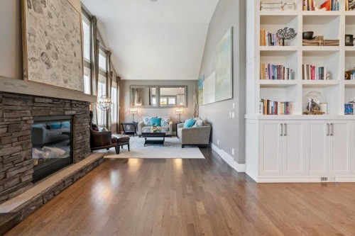 21 Rockford Road Nw, Calgary, AB - Indoor Photo Showing Living Room With Fireplace