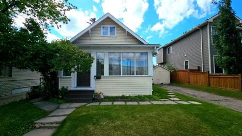 2115 10 Street Nw, Calgary, AB 