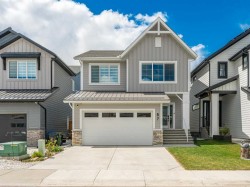 57 Westmore Park SW Calgary, AB T3H 6A9