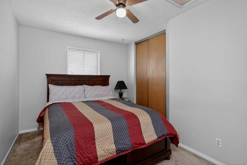 18 Martinview Crescent Ne, Calgary, AB - Indoor Photo Showing Bedroom