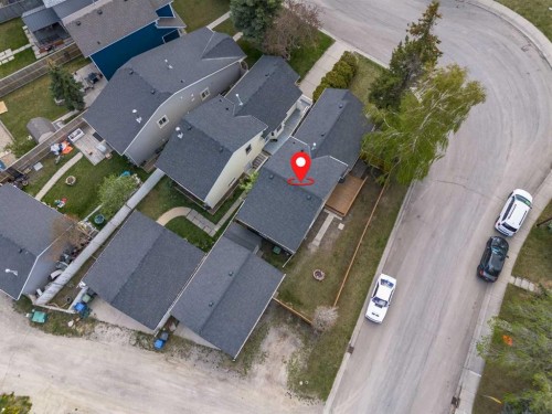 18 Martinview Crescent Ne, Calgary, AB - Outdoor With View