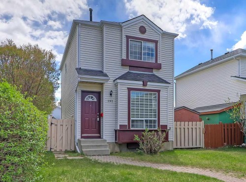 292 Coventry Close Ne, Calgary, AB - Outdoor