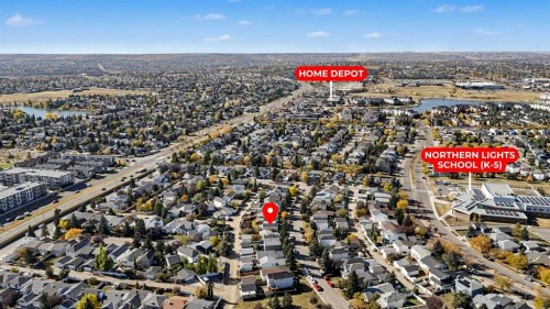 292 Coventry Close Ne, Calgary, AB - Outdoor With View