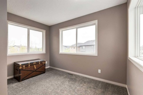 34 Morningside Landing Sw, Airdrie, AB - Indoor Photo Showing Other Room