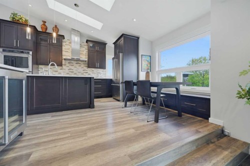 38 Sandpiper Way Nw, Calgary, AB - Indoor