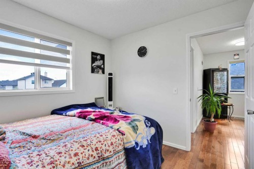 143 Taralea Gardens Ne, Calgary, AB - Indoor Photo Showing Bedroom