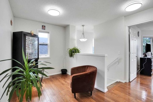 143 Taralea Gardens Ne, Calgary, AB - Indoor Photo Showing Other Room