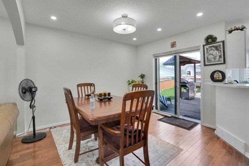 143 Taralea Gardens Ne, Calgary, AB - Indoor Photo Showing Dining Room