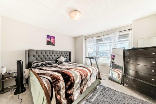 199 Savanna Parade Ne, Calgary, AB - Indoor Photo Showing Bedroom