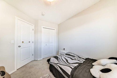 199 Savanna Parade Ne, Calgary, AB - Indoor Photo Showing Bedroom