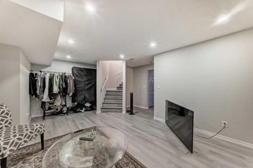 199 Savanna Parade Ne, Calgary, AB - Indoor