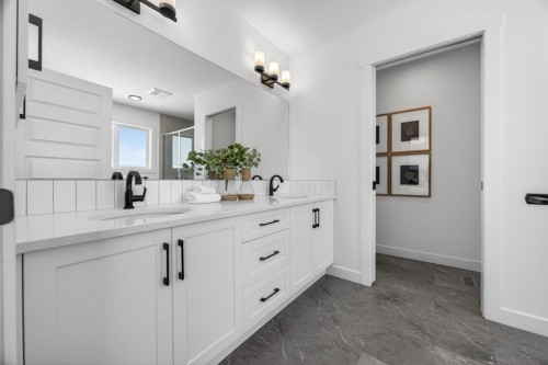 1090 Bayview Crescent, Airdrie, AB - Indoor