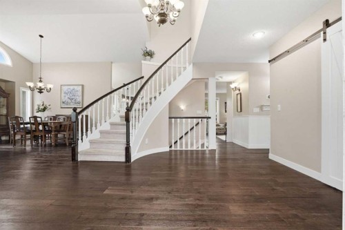 19 Hawkside Close Nw, Calgary, AB - Indoor Photo Showing Other Room
