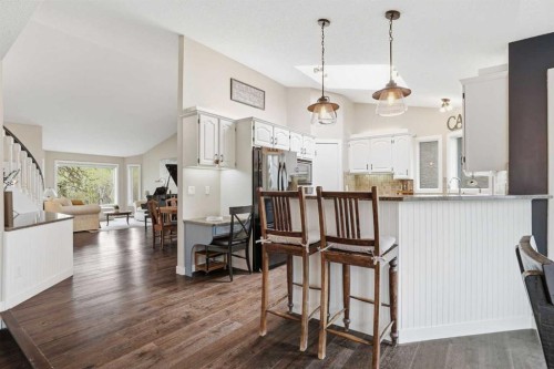19 Hawkside Close Nw, Calgary, AB - Indoor