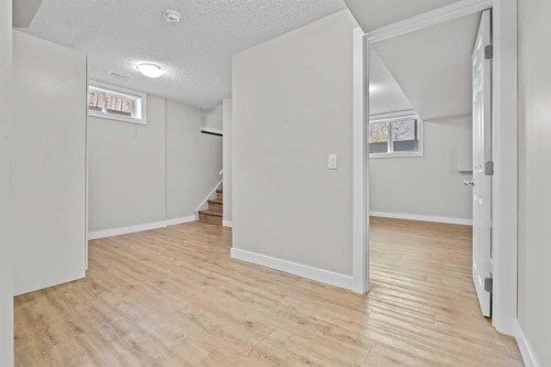 232 Ranchview Place Nw, Calgary, AB - Indoor Photo Showing Other Room
