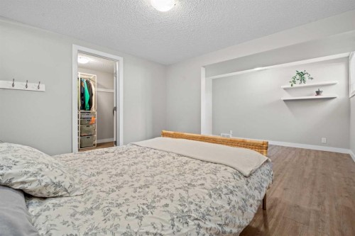 232 Ranchview Place Nw, Calgary, AB - Indoor Photo Showing Bedroom