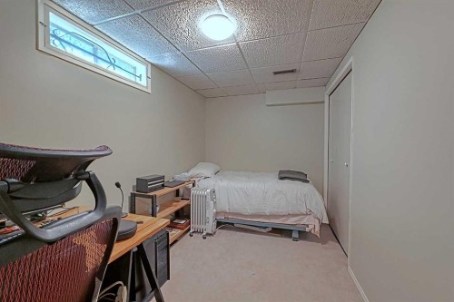 5940 Dalkeith Hill Nw, Calgary, AB - Indoor