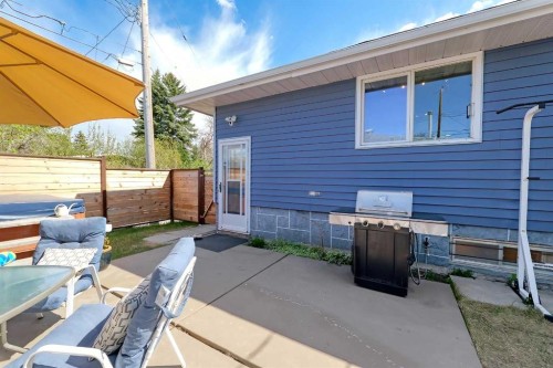 5940 Dalkeith Hill Nw, Calgary, AB - Outdoor With Exterior
