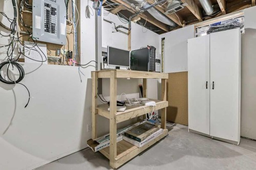 1007 Mackid Road Ne, Calgary, AB 